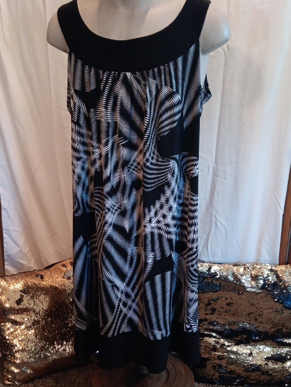 Black & White Maxi Skirt with Abstract Print